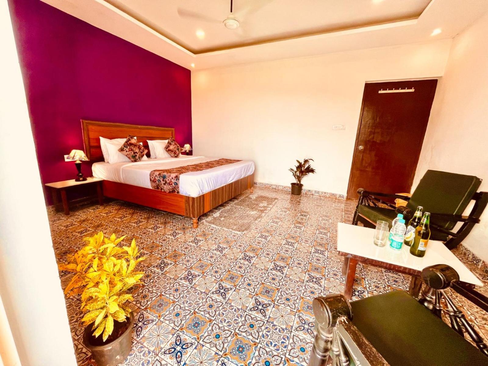The G R S Candolim Hotel